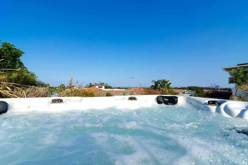 מסקלי Mediterranean Charm Villa Con Piscina Al Mare